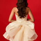 straight cut short volume dress