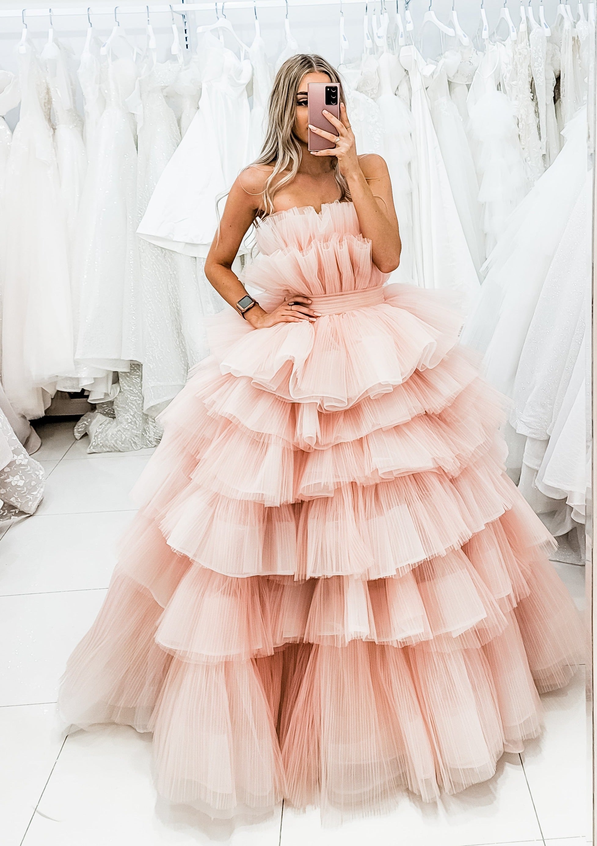 Nudish pink with a bushier top and a bushier puffy layered skirt. Nudish pink with a bushier top and a bushier puffy layered skirt.