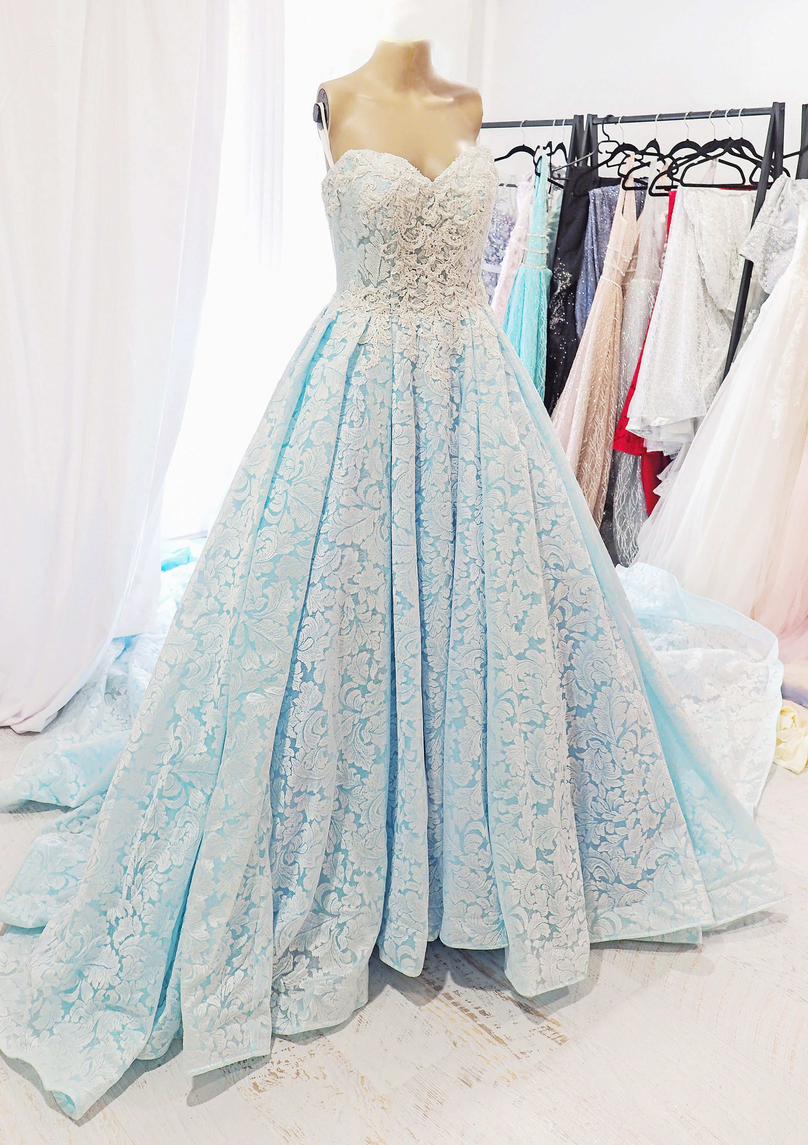 Royal ice Queen blue wedding 28 / blue Royal ice Queen blue wedding 28 / blue