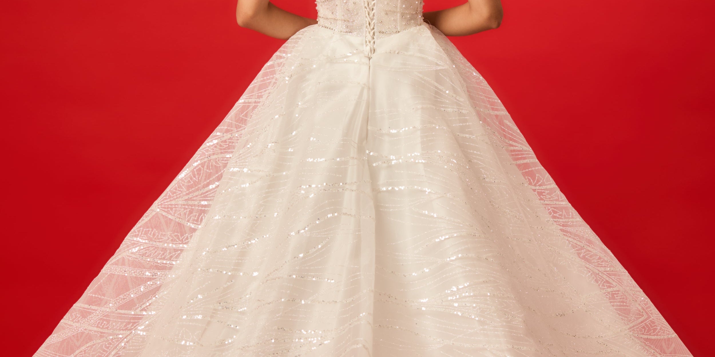 Choosing a Wedding Dress for Your Vows and the Perfect Reception Outfit