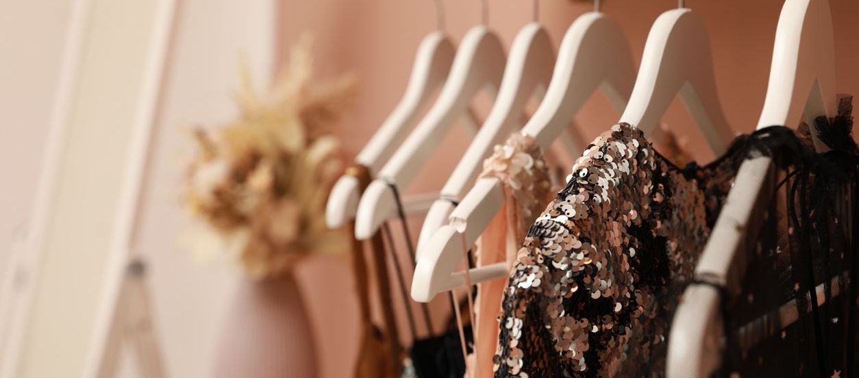 Your Essential Guide to Hiring Dresses