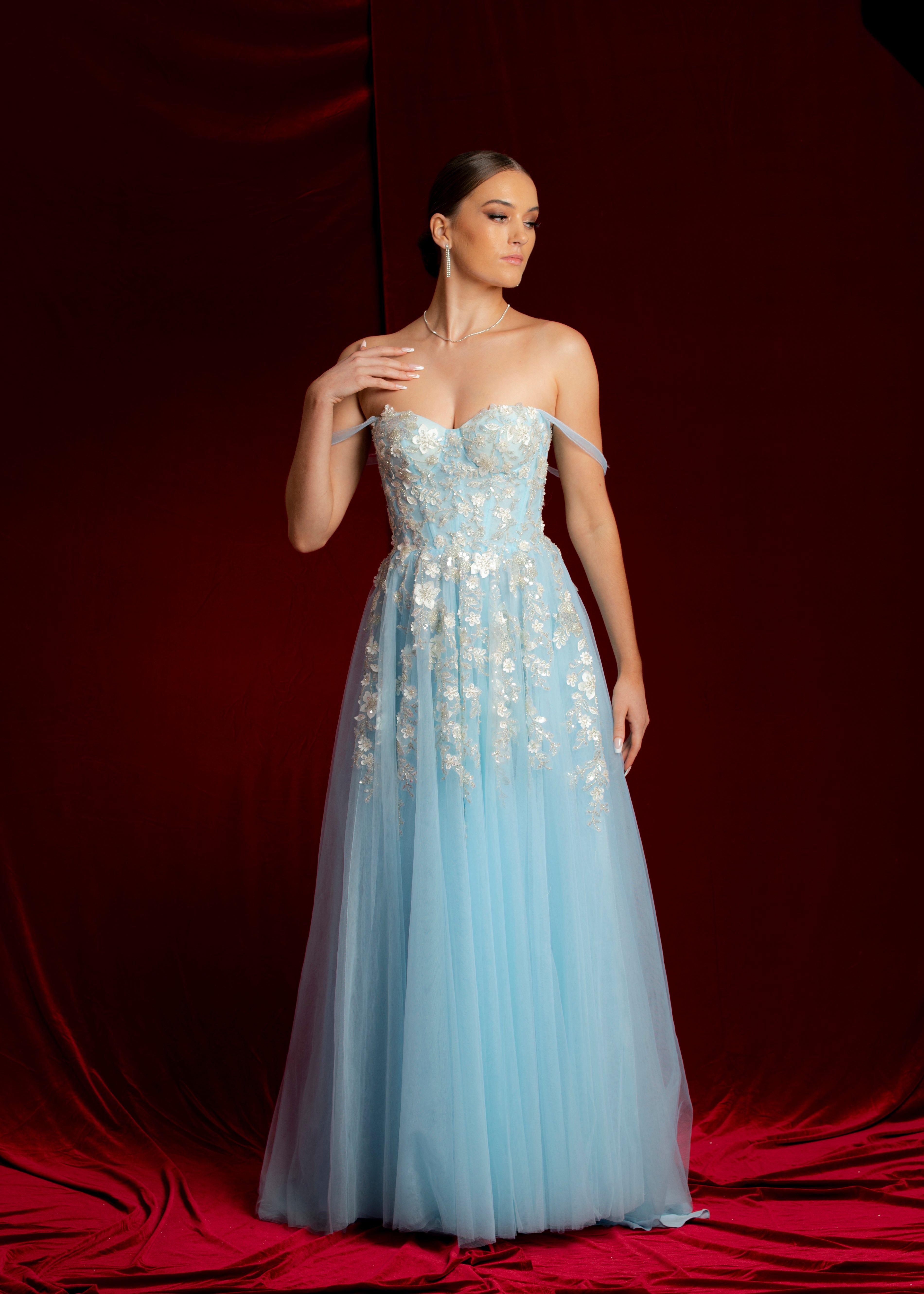Leading Formal Dress Hire in Brisbane: Rent the Latest Styles Destiny Chic Leading Formal Dress Hire in Brisbane: Rent the Latest Styles Destiny Chic