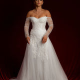 Floral Lace Sparkling dress of the shoulder long sleeve dress For Hire