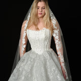 Flower-Embroidered Lace Veil