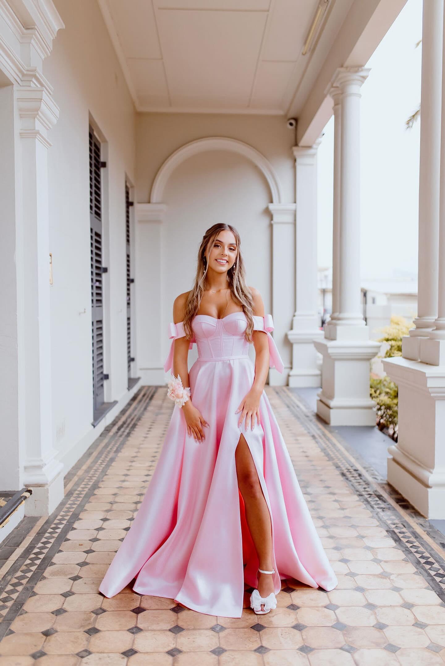 Bustier corset pastel pink dress with bows Destiny Chic Bustier corset pastel pink dress with bows Destiny Chic