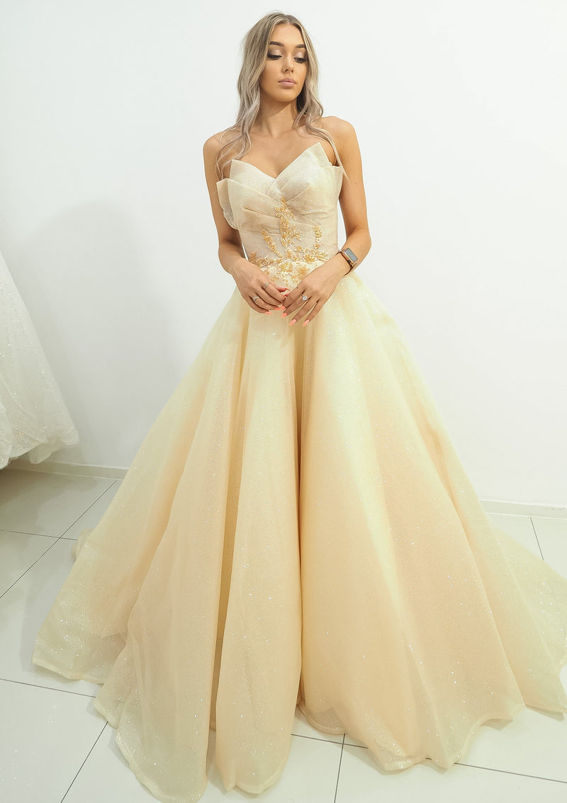 London Long Formal Dress With Sleeves in Pale Yellow
