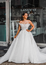 Zelda white sweet heart neckline wedding dress with a stiff pleated tulle in front princess dress for hire