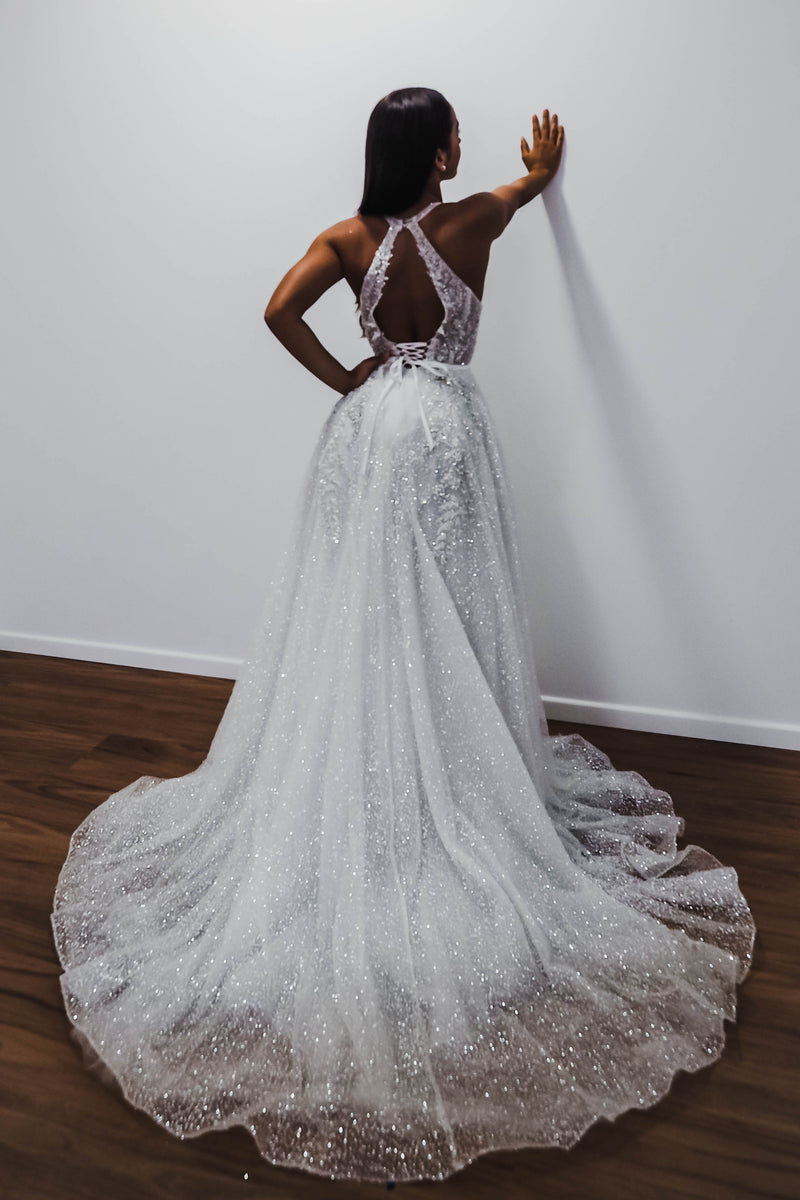Sparkling white V neck wedding dress