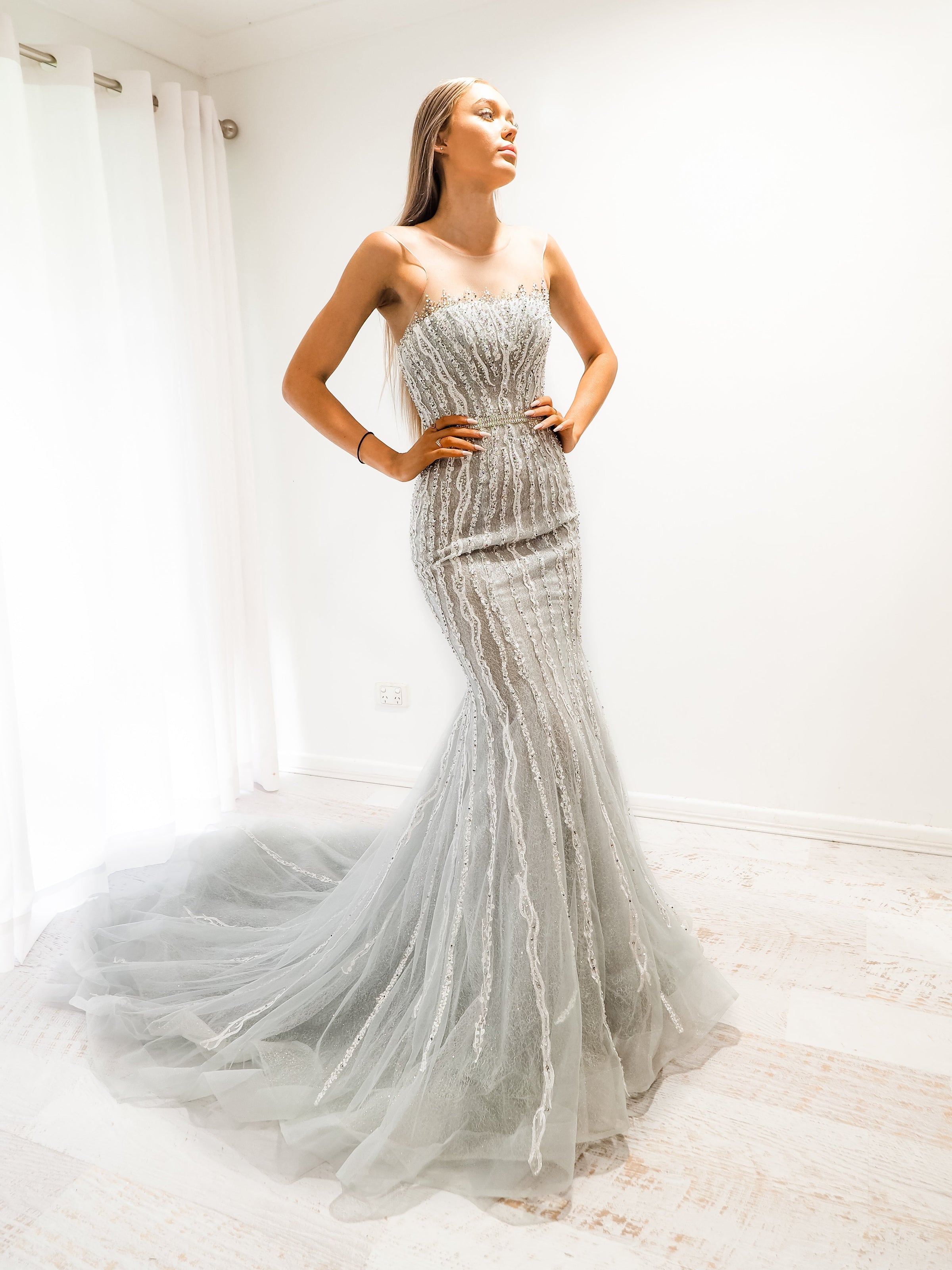 Burgundy/Silver Long Sleeve Mermaid Sequin Prom Dress - NICEOO