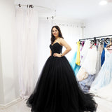 Black tulle V neck strapless dress