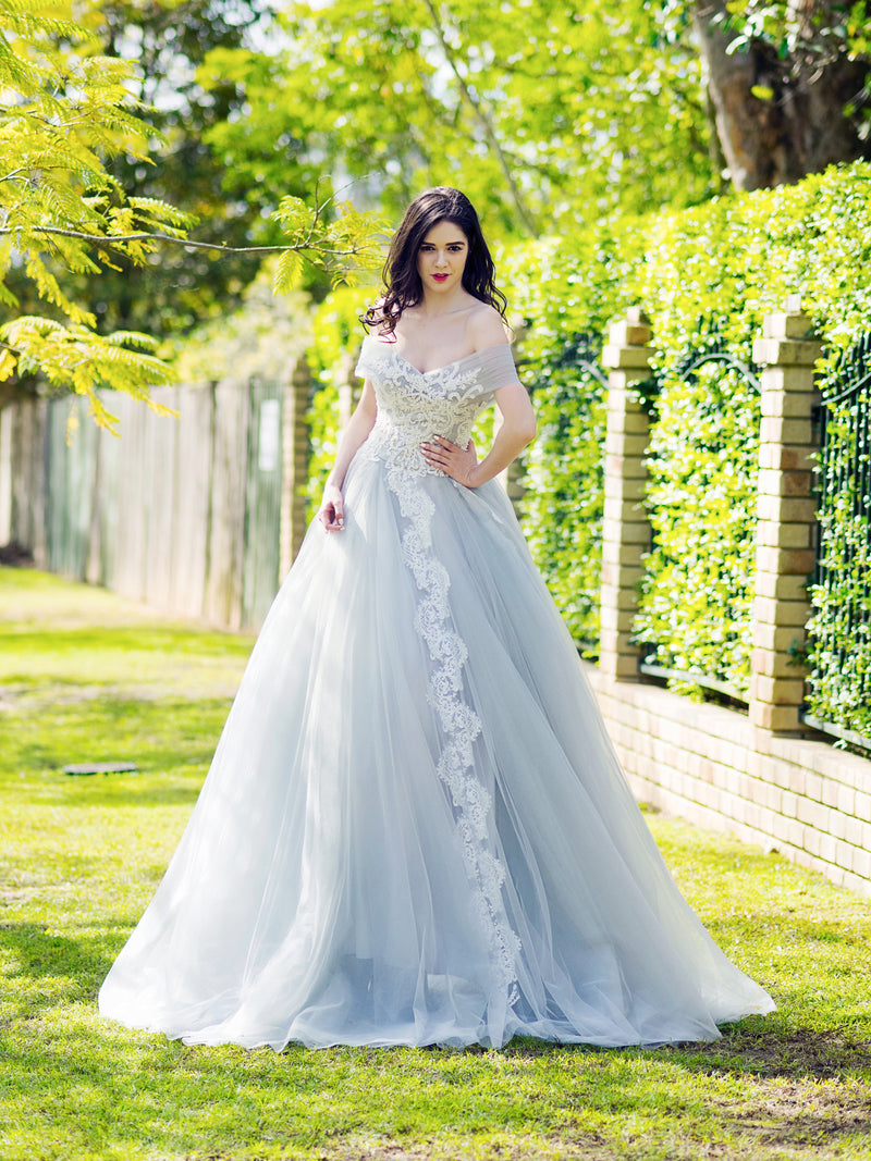 Princess walk grey wedding dress