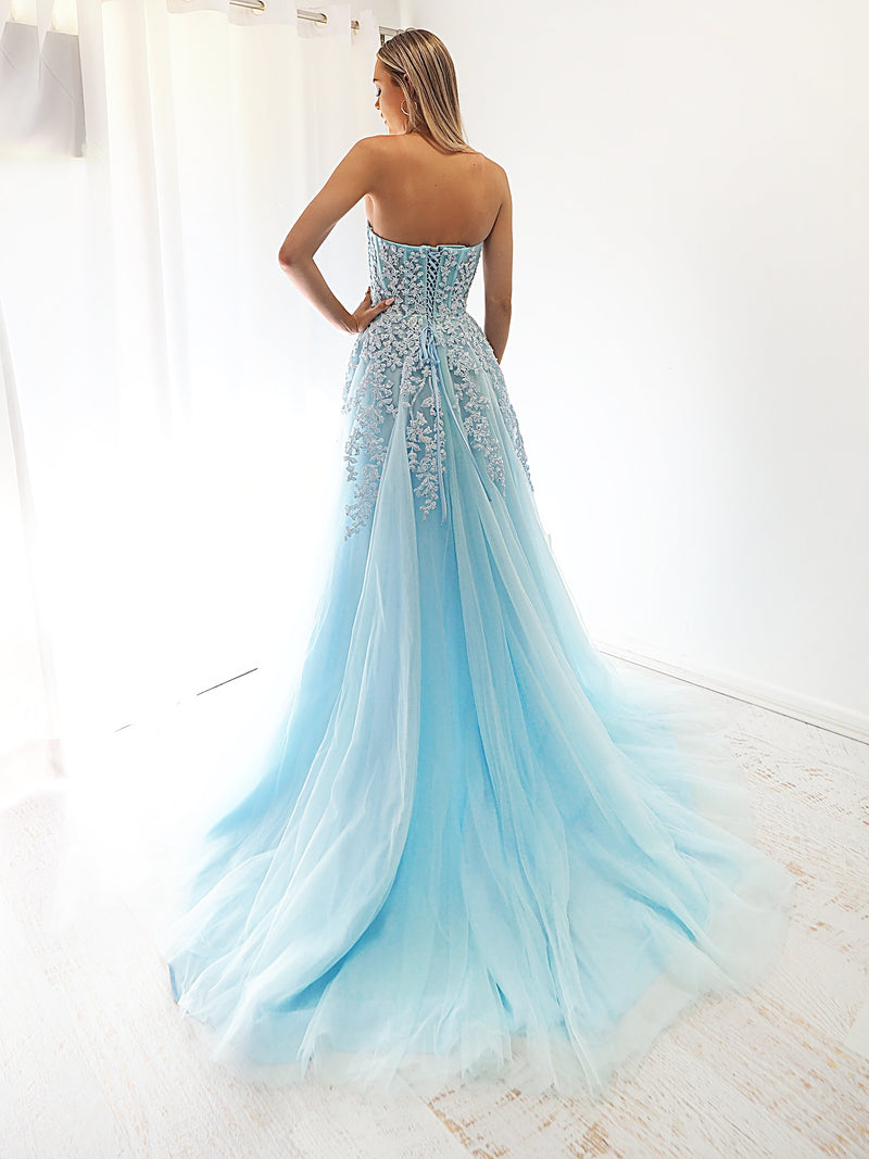 Baby blue tulle bustier strapless princess dress with slit for hire